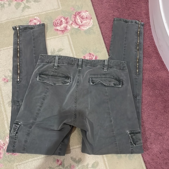 J Brand Cargo Jean - size 27 - Picture 4 of 6